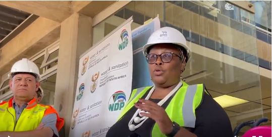 President Cyril Ramaphosa briefed by Amatola Water Board Chairperson Pam Yako on measures being undertaken towards #AvoidingDayZero.